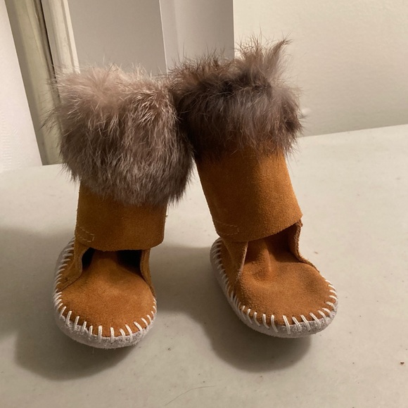 Taos baby leather suede boots with fur trim - Picture 1 of 8